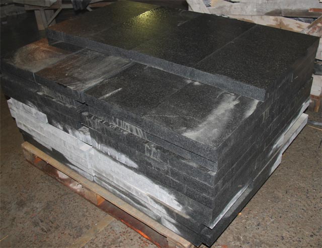Plates for a paving granite, polished.  =>Following