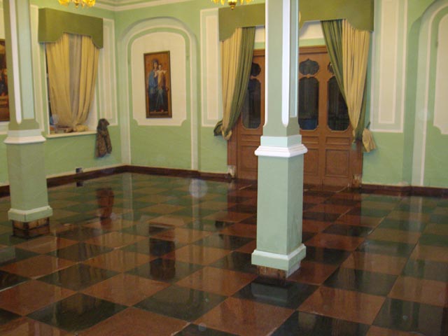 Facing of floors by granite tile China Impala, China and Imperial Red, India  =>Following