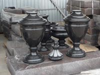 Примеры МАФ - чаши и вазы из габбро-диабаза, Карелия