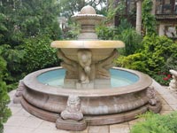 Пример многоярусного паркового фонтана из известняка (фонтан собран из цельных деталей