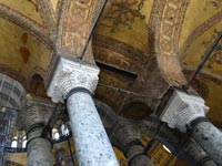 Мраморные резные капители собора Святой Софии в Стамбуле (бывш. Константинополь)
